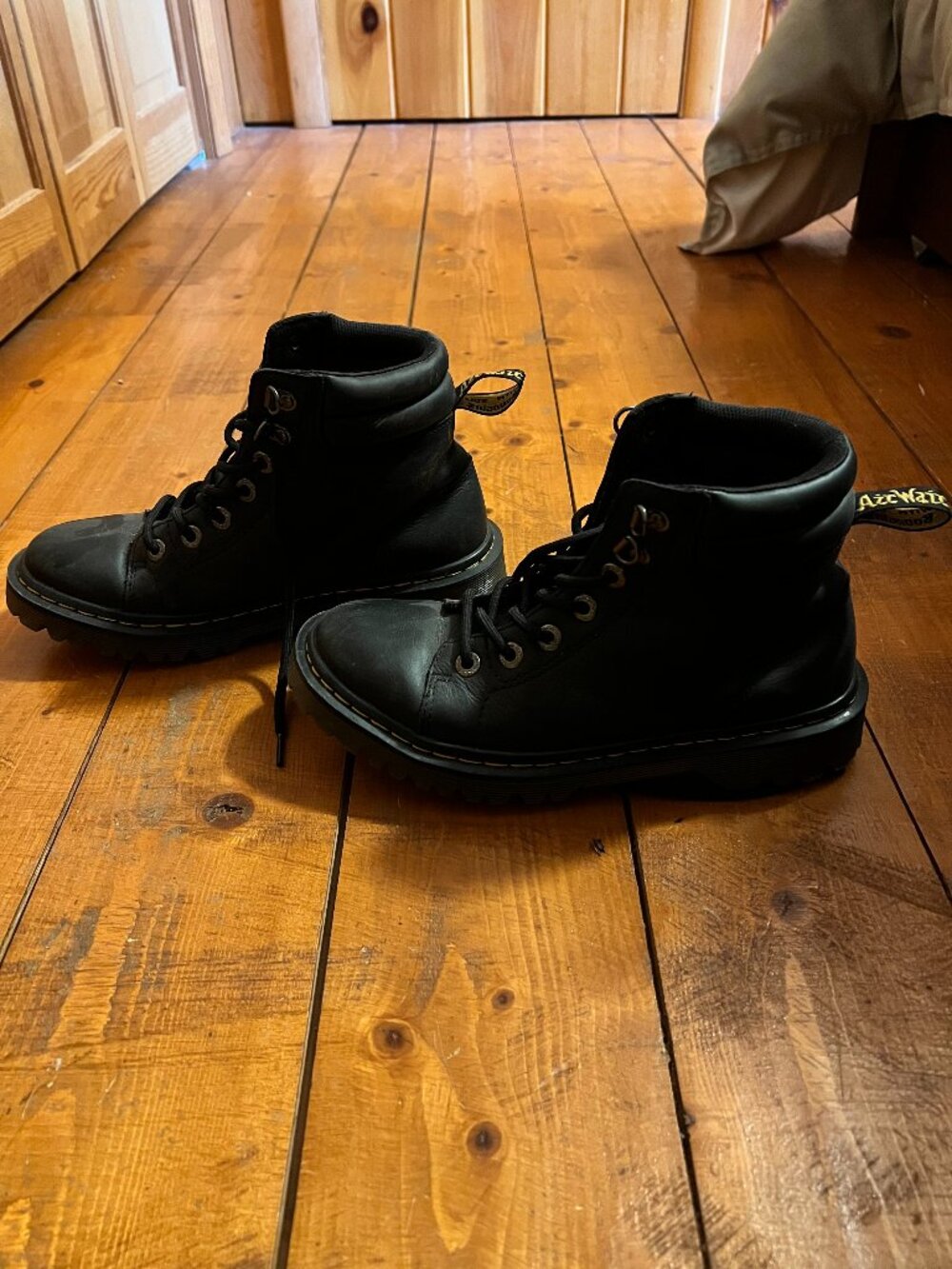 Dr Marten's Ankle Boots - W Sz 7 M Sz 6